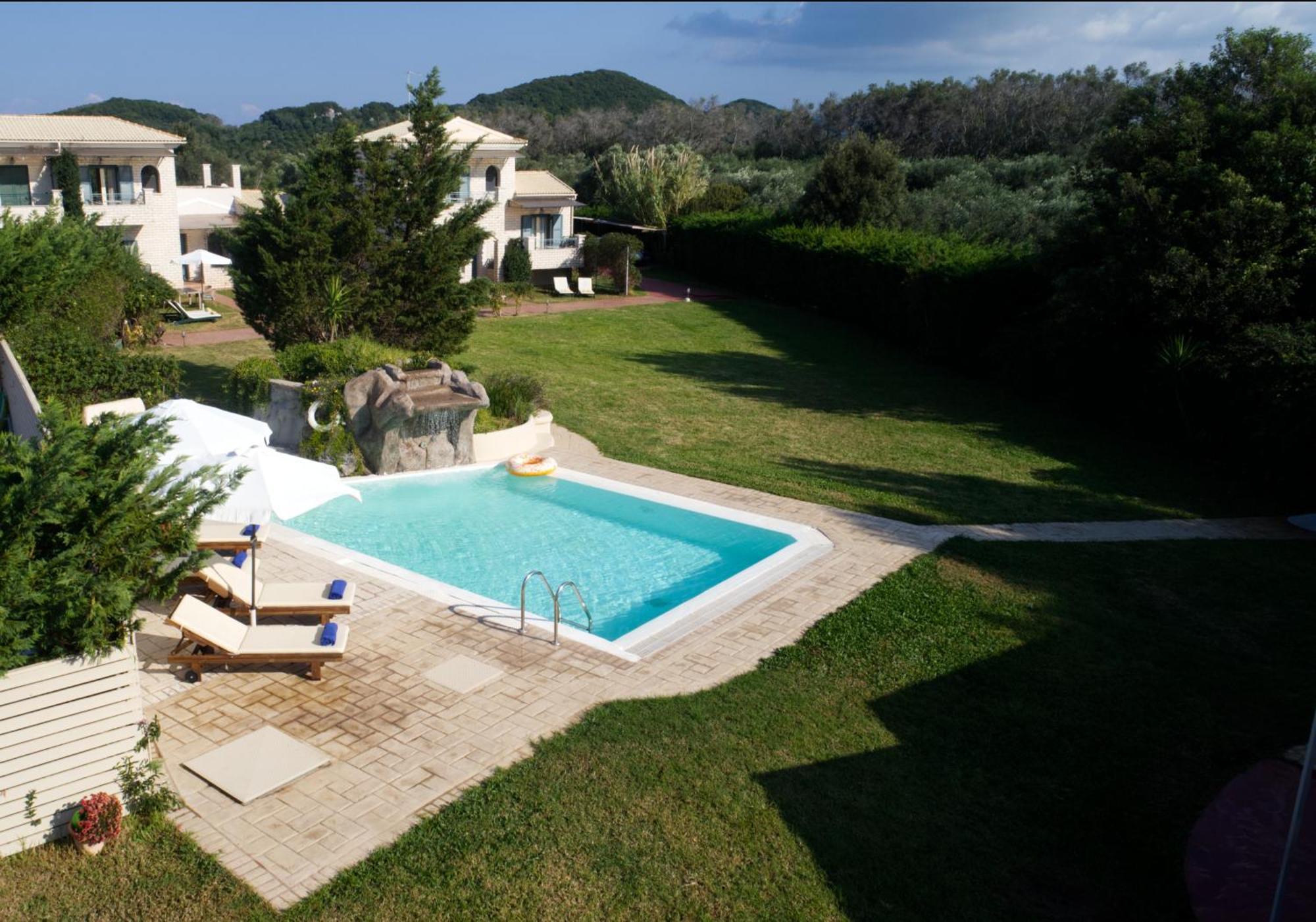 Stalakton Country Maisonettes Halikounas Exterior foto