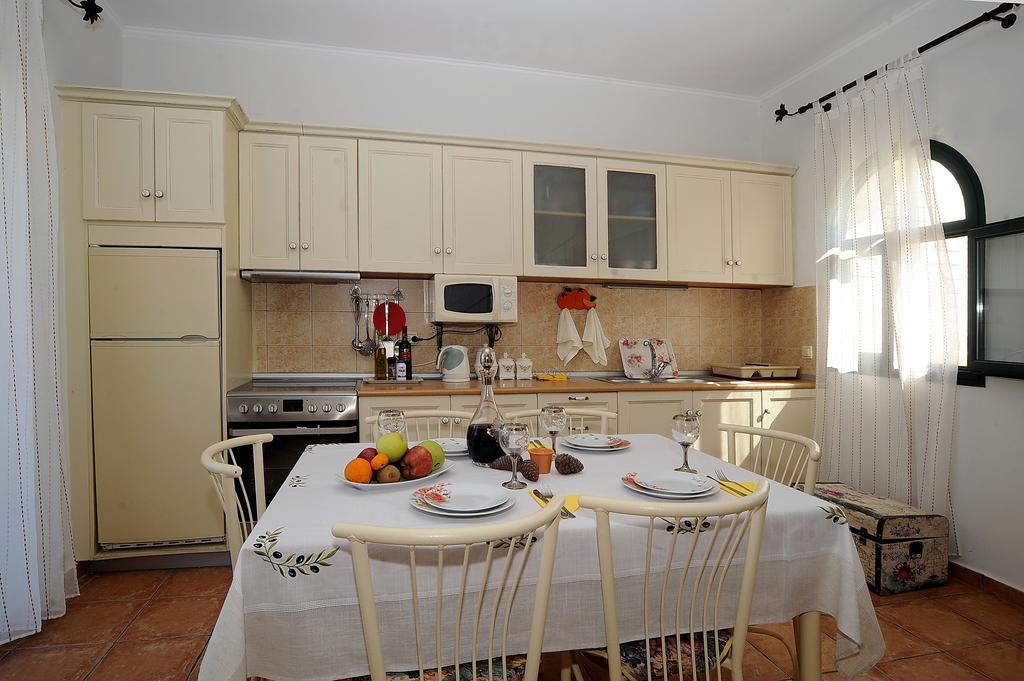 Stalakton Country Maisonettes Halikounas Habitación foto